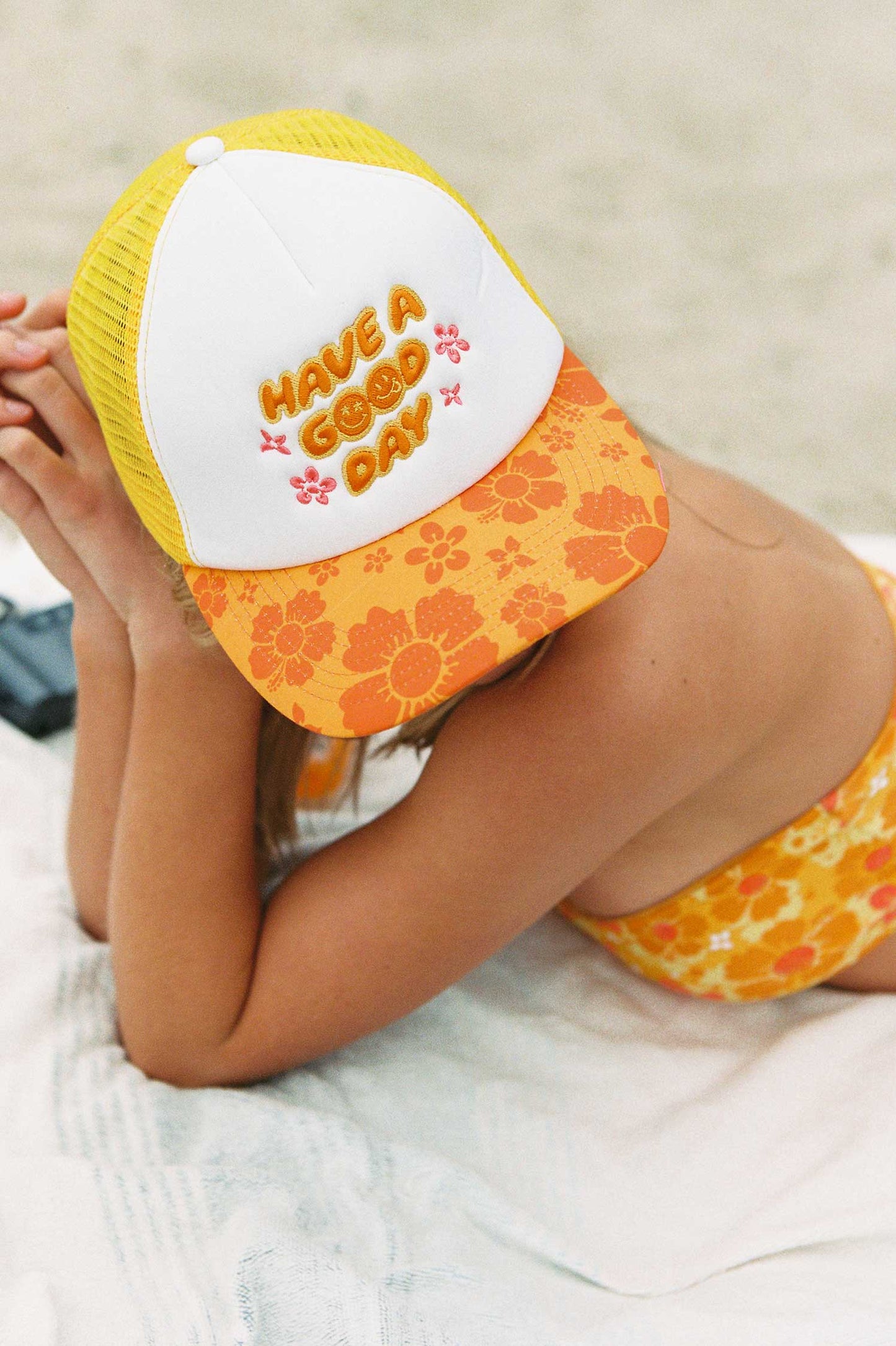 Trucker Hat / Vitamin C