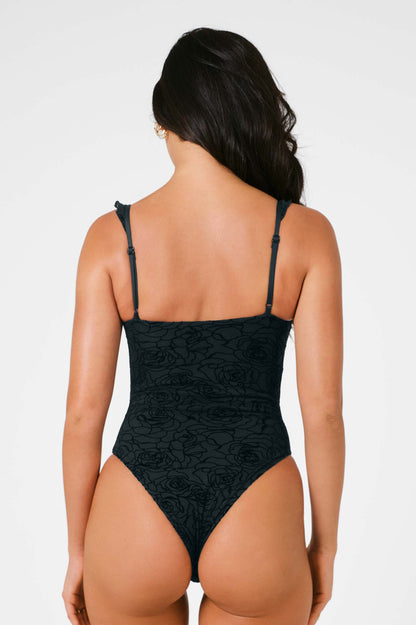 Nikola Cut-Out One Piece / Jaguar Roselle