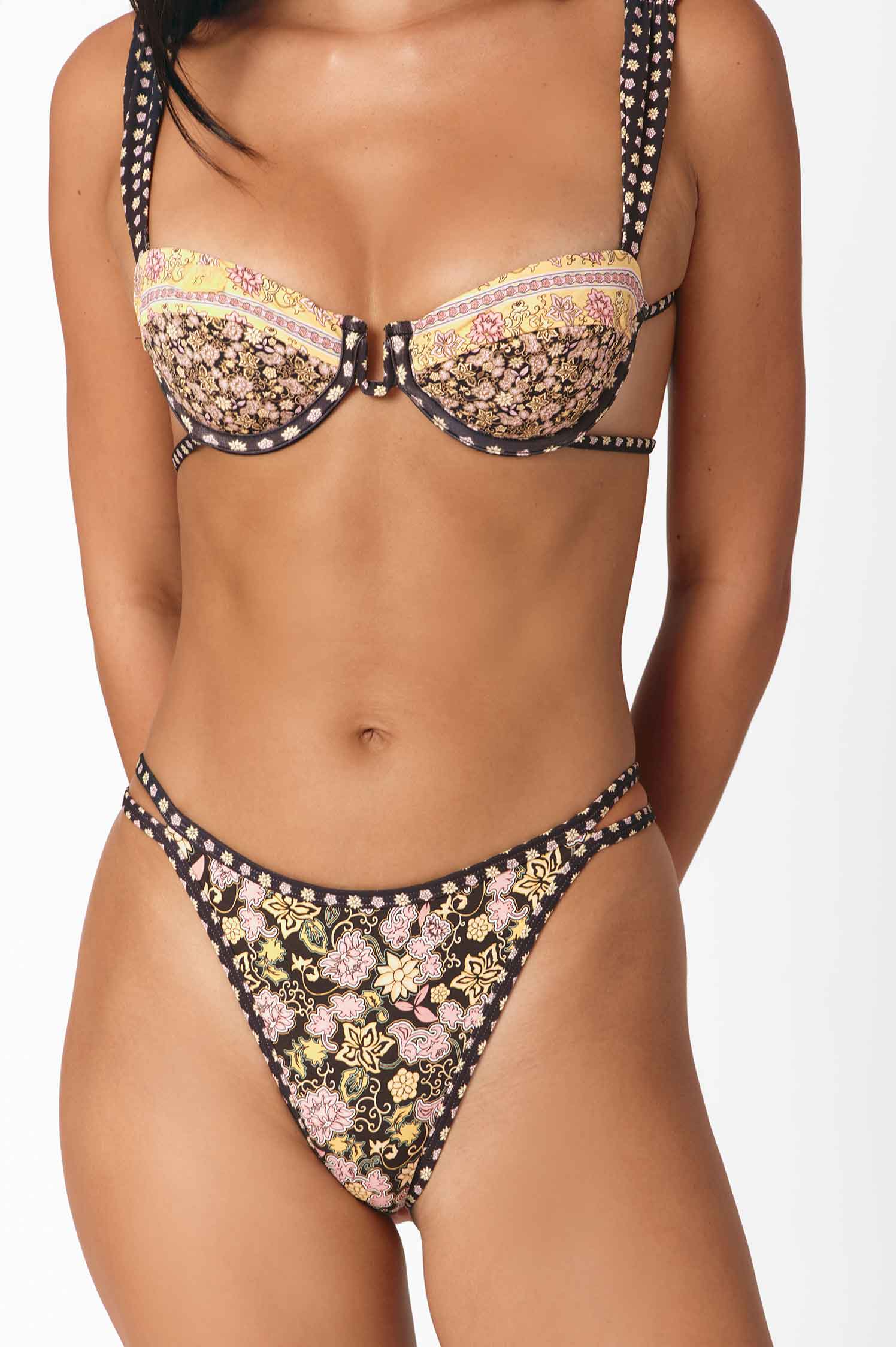Minna Split Side-Strap Medium Bottoms / Eros
